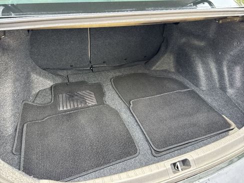 Used 2014 Toyota Corolla LE FWD image 56