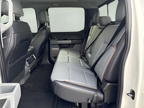 Used 2025 Ford F150 Lariat w/ Equipment Group 502A High image 19