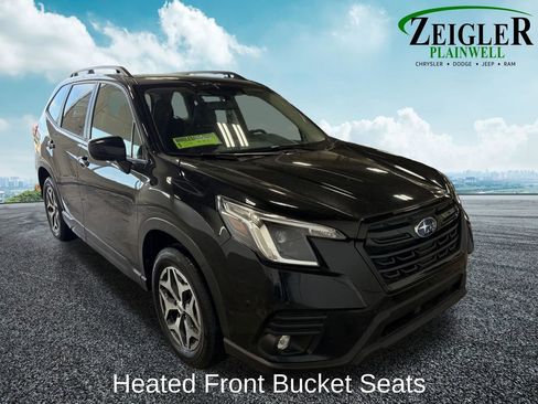 Used 2024 Subaru Forester Premium image 13