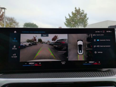 Used 2024 BMW M4 xDrive Competition w/ Executive Package image 25