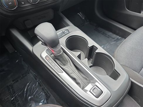 Used 2024 Chevrolet Trax LS w/ LS Convenience Package image 24