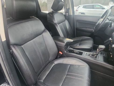 Used 2019 Ford Ranger Lariat w/ Equipment Group 501A Mid image 26