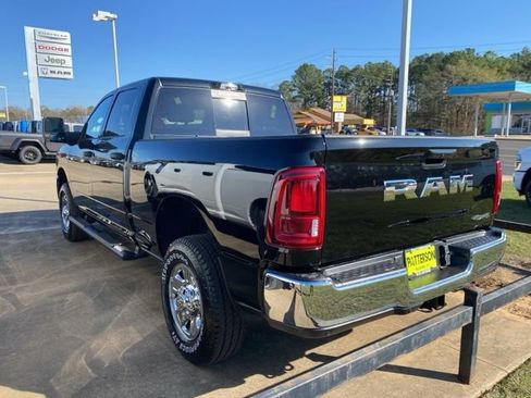 New 2026 RAM 2500 Tradesman AWD/4WD image 4