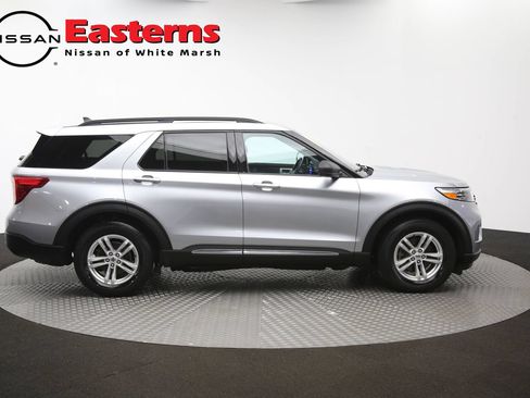 Used 2023 Ford Explorer XLT RWD image 39