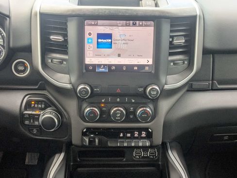Used 2022 RAM 1500 Big Horn AWD/4WD image 18