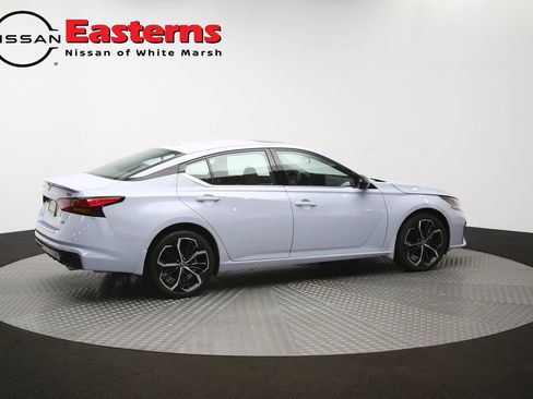 Used 2023 Nissan Altima 2.5 SR AWD/4WD image 41