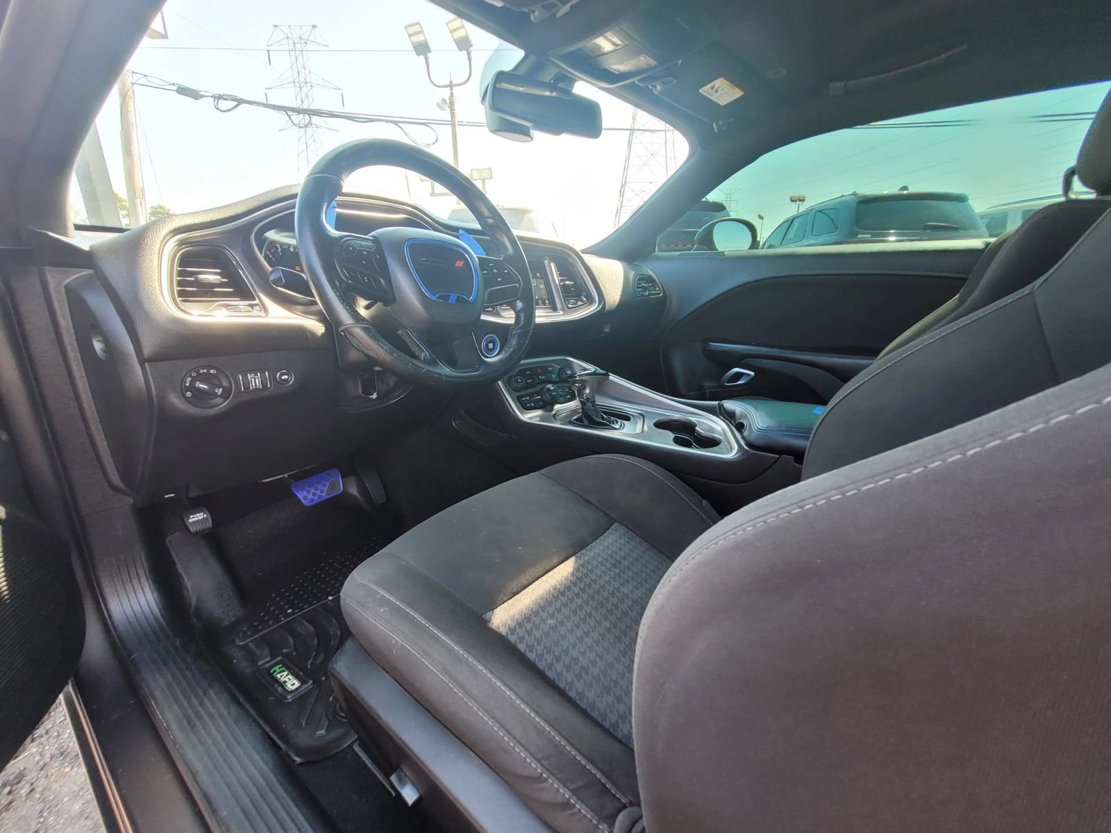 Used 2020 Dodge Challenger R/T RWD image 10