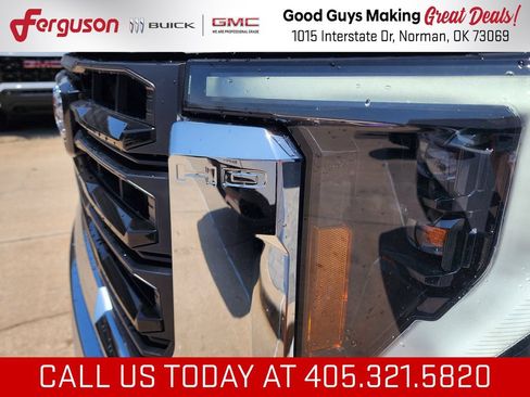 New 2026 GMC Sierra 2500 Pro w/ Convenience Package AWD/4WD image 10