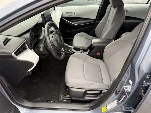 Used 2023 Toyota Corolla SE image 19