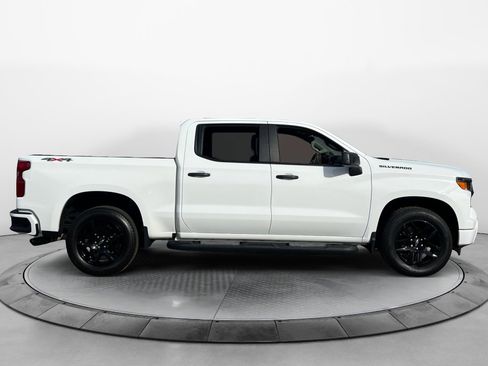 Certified 2024 Chevrolet Silverado 1500 Custom w/ Rally Edition image 8