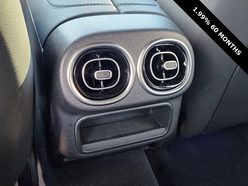 Certified 2025 Mercedes-Benz GLC 300 image 28