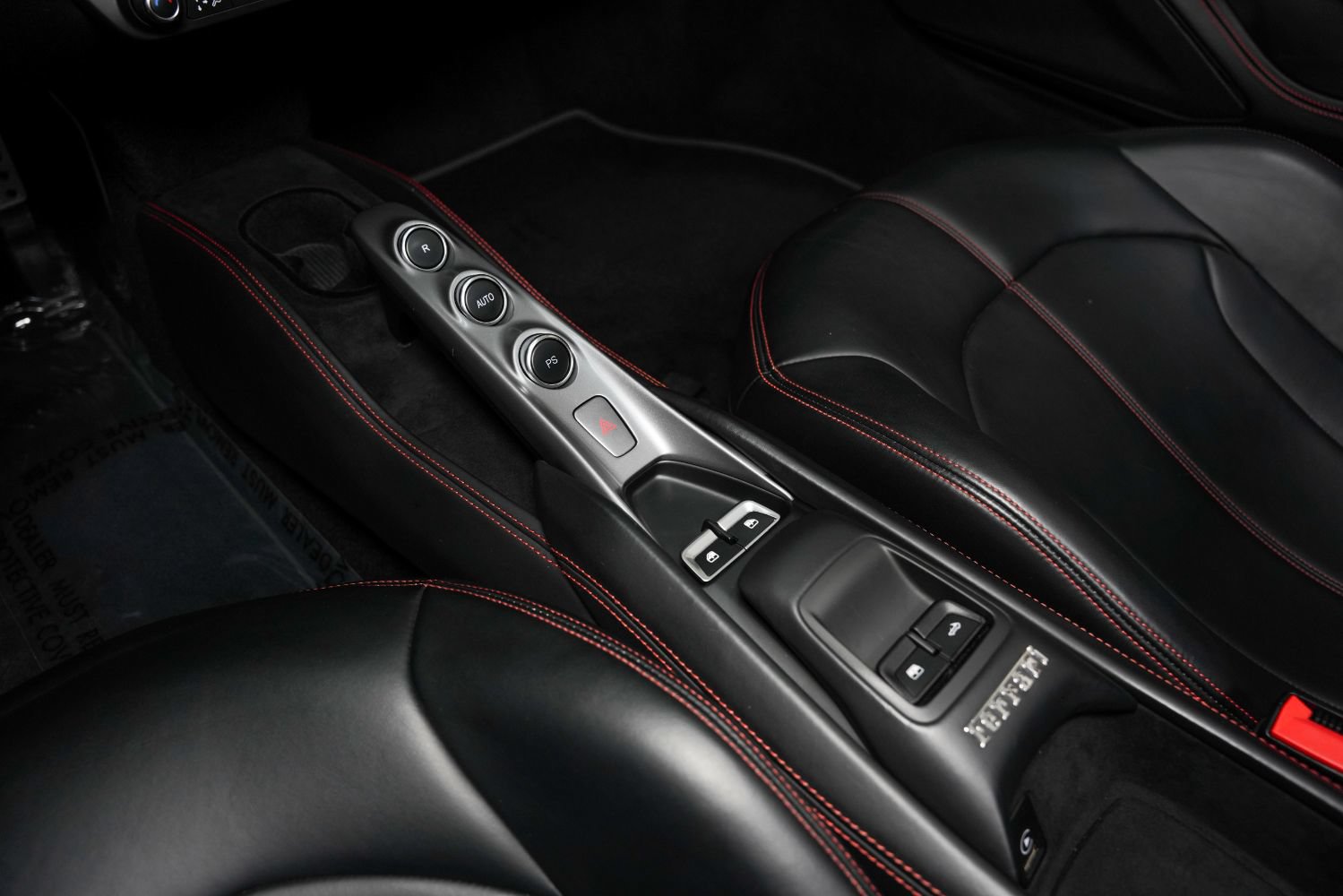 Used 2023 Ferrari F8 Tributo RWD image 42