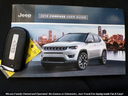 Used 2019 Jeep Compass Sport w/ Tech Group AWD/4WD image 41