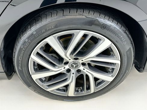 Used 2025 Mercedes-Benz E 350 4MATIC Sedan image 34
