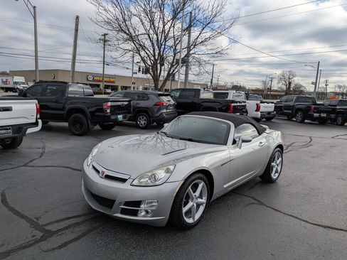 Used 2007 Saturn Sky w/ Premium Trim Pkg image 4