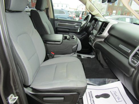 Used 2019 RAM 1500 Big Horn image 19