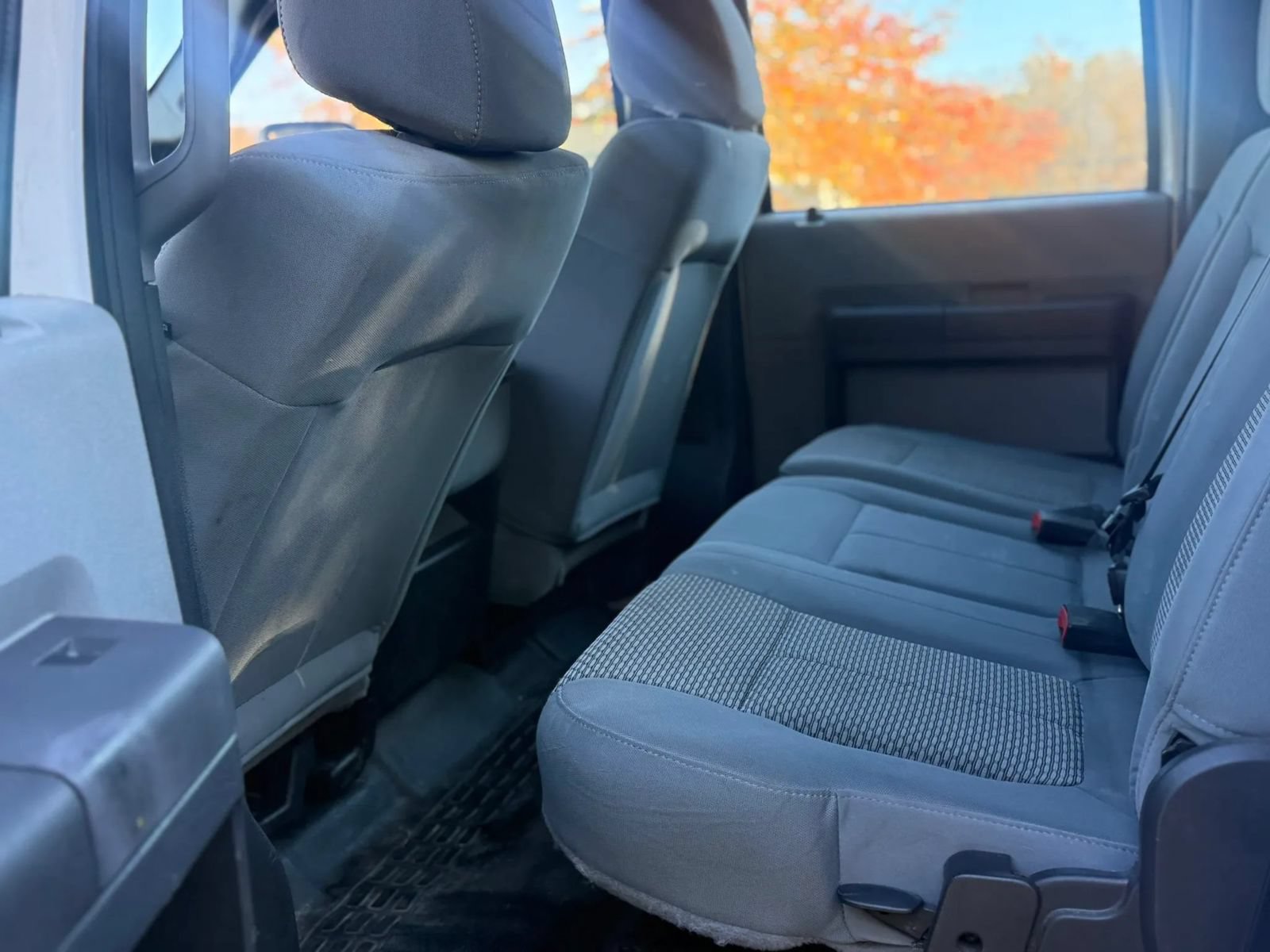 Used 2015 Ford F250 XL w/ Power Equipment Group AWD/4WD image 13