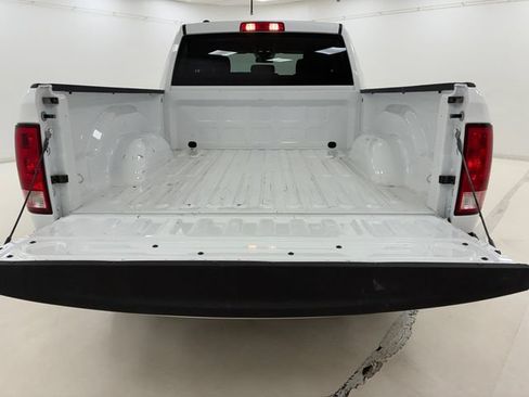 Used 2024 RAM 1500 Classic SLT AWD/4WD image 17