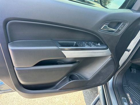 Used 2018 Chevrolet Colorado ZR2 AWD/4WD image 13