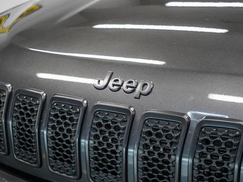 Used 2020 Jeep Cherokee High Altitude image 8