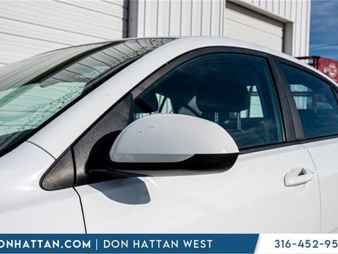 Used 2023 Kia Rio S image 24