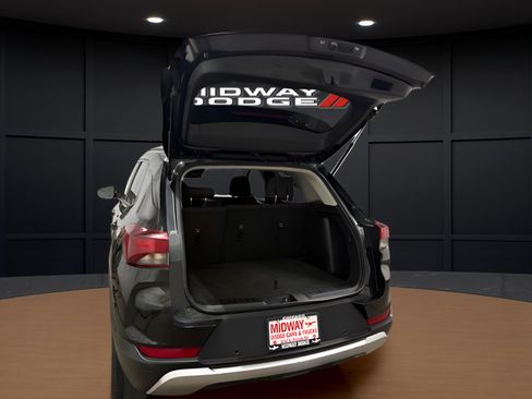 Used 2021 Chevrolet TrailBlazer LT w/ Convenience Package FWD image 7
