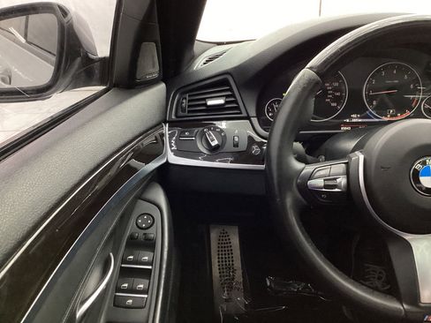 Used 2015 BMW 528i xDrive Sedan image 36