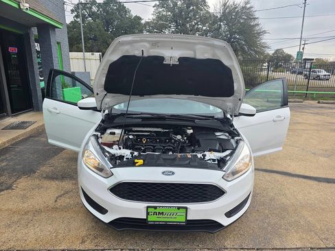 Used 2018 Ford Focus SE image 57