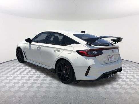 Used 2023 Honda Civic Type R image 14