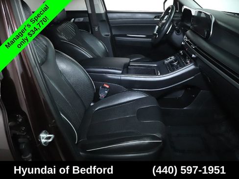 Used 2023 Hyundai Palisade Limited w/ Winter Package AWD/4WD image 38