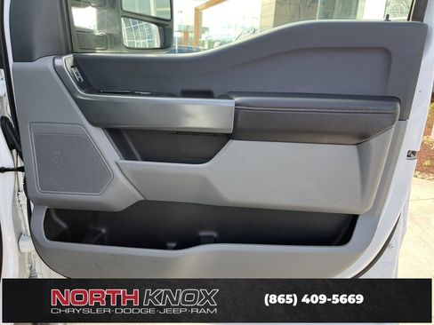 Used 2023 Ford F350 XLT w/ Snow Plow Prep Package image 18