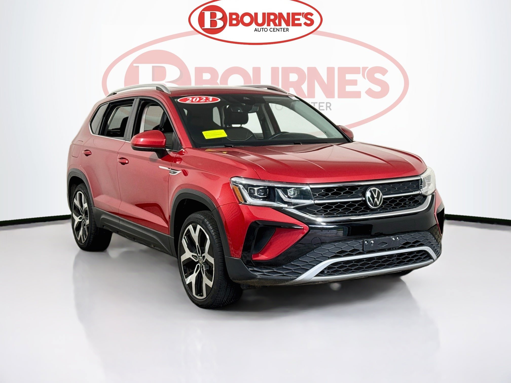 Used 2023 Volkswagen Taos SEL AWD/4WD image 1