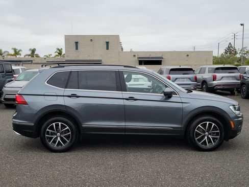 Used 2021 Volkswagen Tiguan SE AWD/4WD image 5