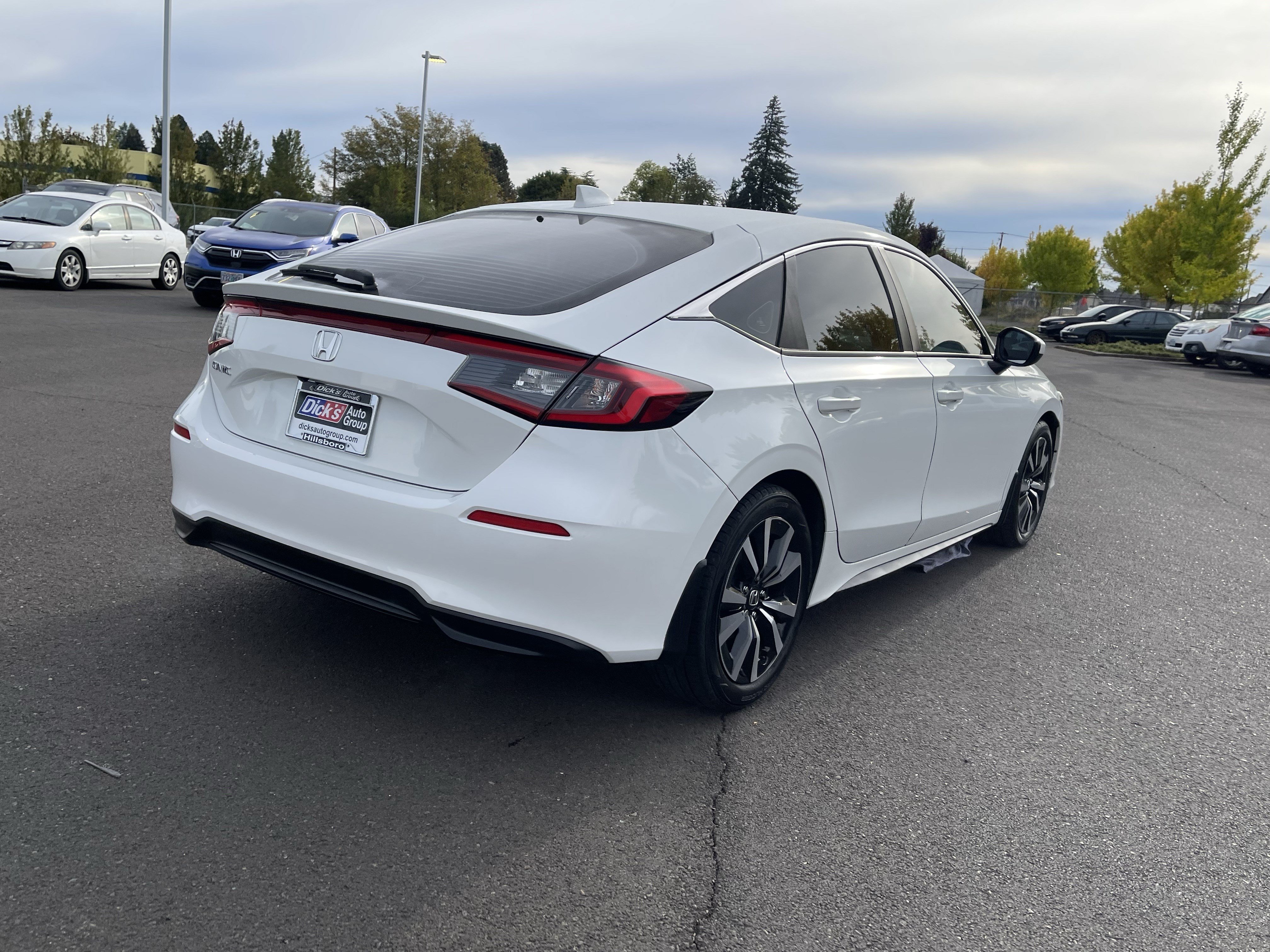 Used 2022 Honda Civic EX-L image 5