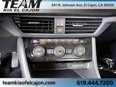 Used 2024 Volkswagen Jetta SE image 26