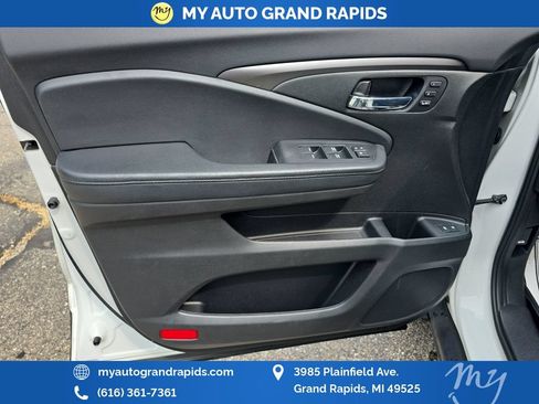 Used 2019 Honda Passport EX-L image 10
