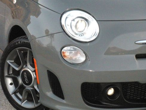 Used 2019 FIAT 500 Pop image 3