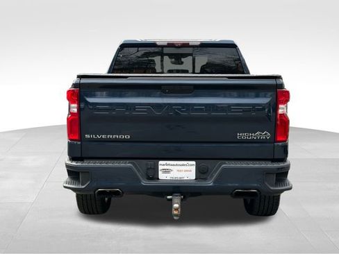 Used 2020 Chevrolet Silverado 1500 High Country w/ Technology Package image 4