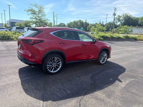 Used 2025 Lexus NX 350h AWD w/ Luxury Package image 26