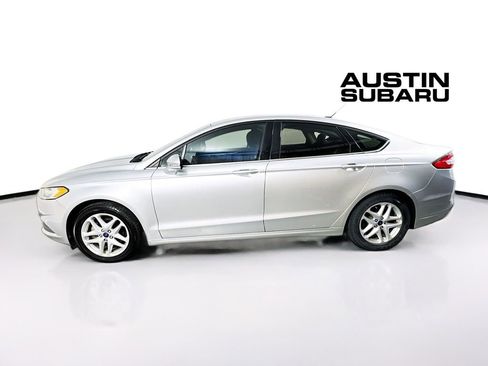Used 2014 Ford Fusion SE image 4