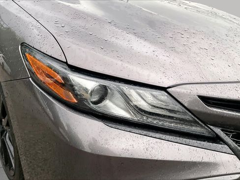 Used 2021 Toyota Camry XSE FWD image 23