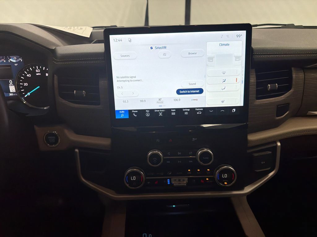 Used 2024 Ford Expedition Max Limited RWD image 29