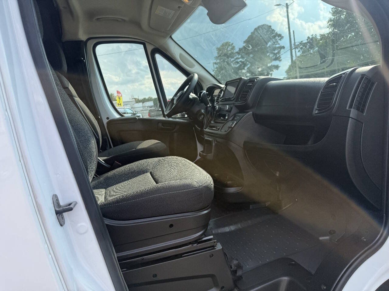 Used 2023 RAM ProMaster 1500 FWD image 27