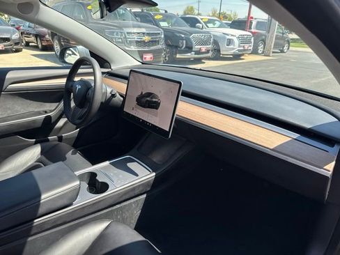 Used 2022 Tesla Model 3 Long Range AWD/4WD image 20