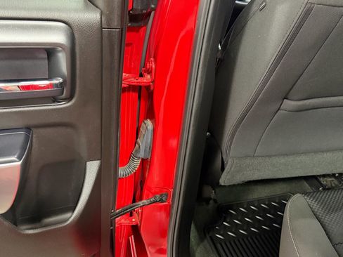 Used 2017 Chevrolet Silverado 1500 LT w/ All Star Edition image 14