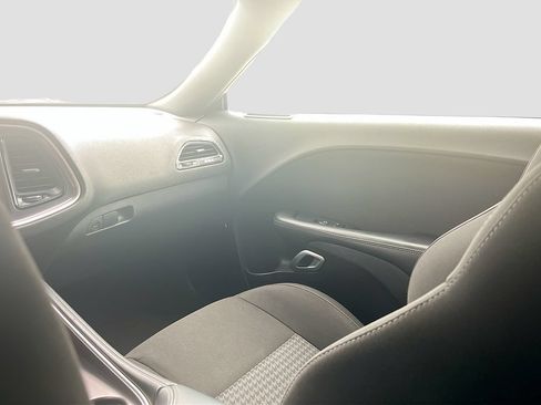 Used 2021 Dodge Challenger R/T Scat Pack RWD image 23