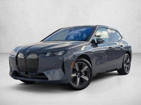 New 2026 BMW iX xDrive60 w/ Premium Package image 1