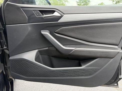 Used 2025 Volkswagen Jetta S FWD image 27