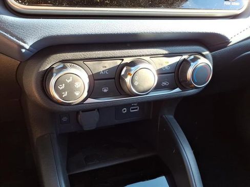 New 2025 Nissan Versa SV w/ Trunk Package image 26