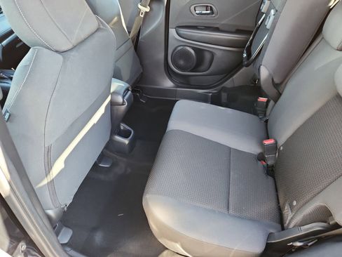 Used 2022 Honda HR-V Sport image 8